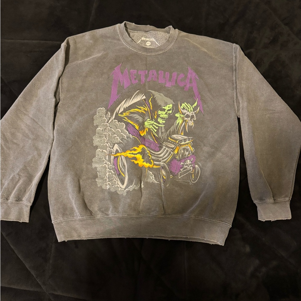 Metallica Gray Graphic Men's Crewneck Sweater
